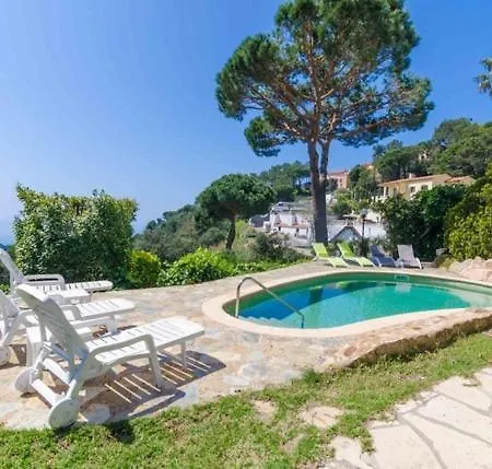 Sant Eloi Sleeps 8 Pool Wifi * Lloret de Mar