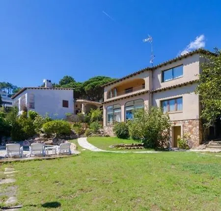 Sant Eloi Sleeps 8 Pool Wifi Villa Lloret de Mar