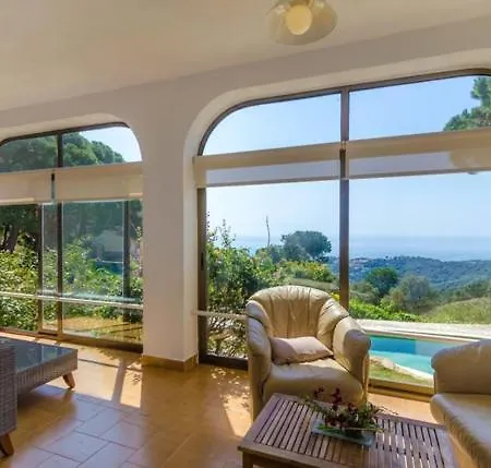 Sant Eloi Sleeps 8 Pool Wifi Lloret de Mar